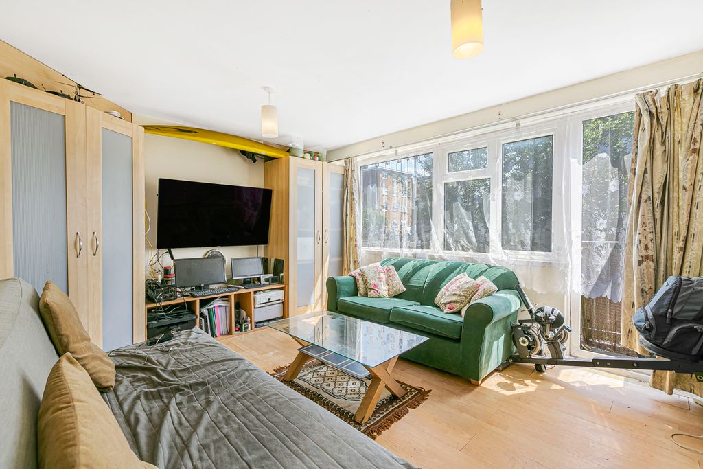 Property photo 1 of 13 15_56086