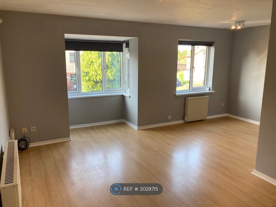 Property photo 1 of 4