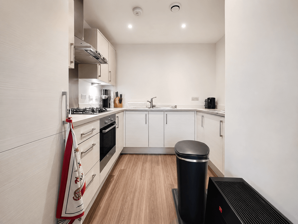 Property photo 1 of 5 1 Bed Flat To Rent Station Road, Hanwell W7