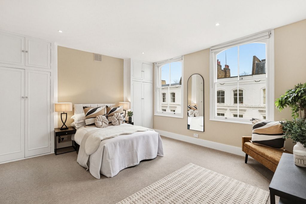 Property photo 3 of 21 Picture 5