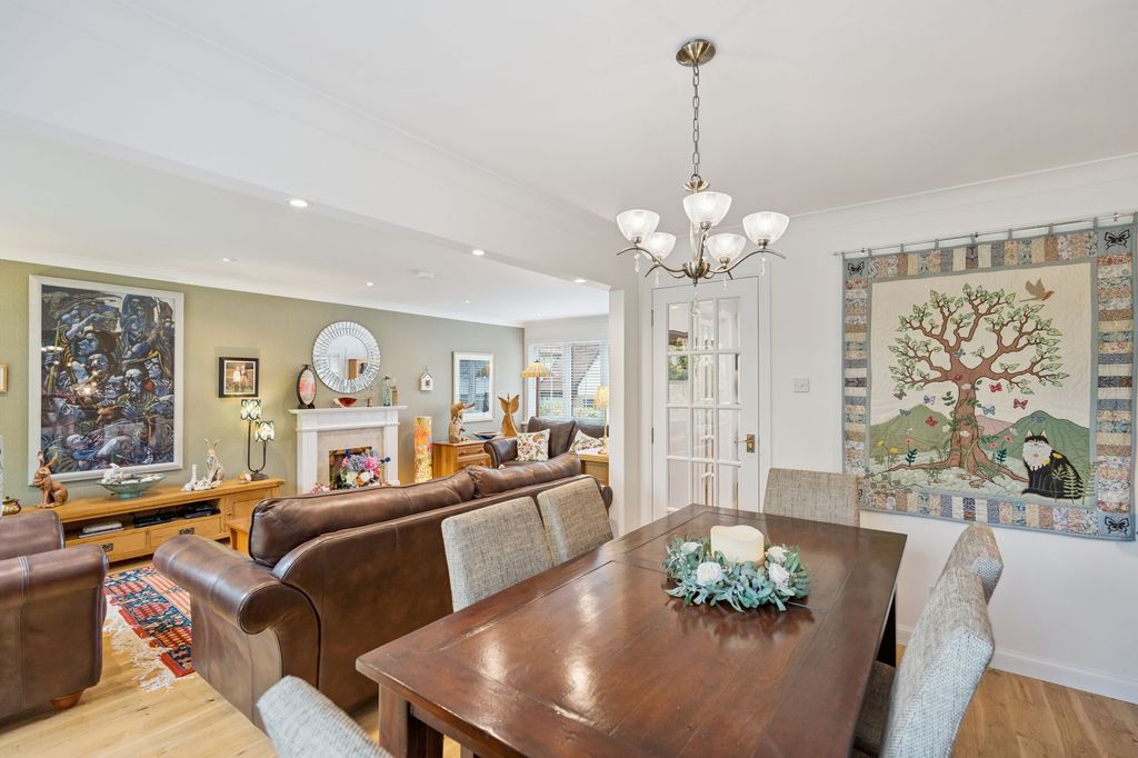 Additional image 5 of 4 bed detached house for saleLaurelhill Gardens, Stirling FK8