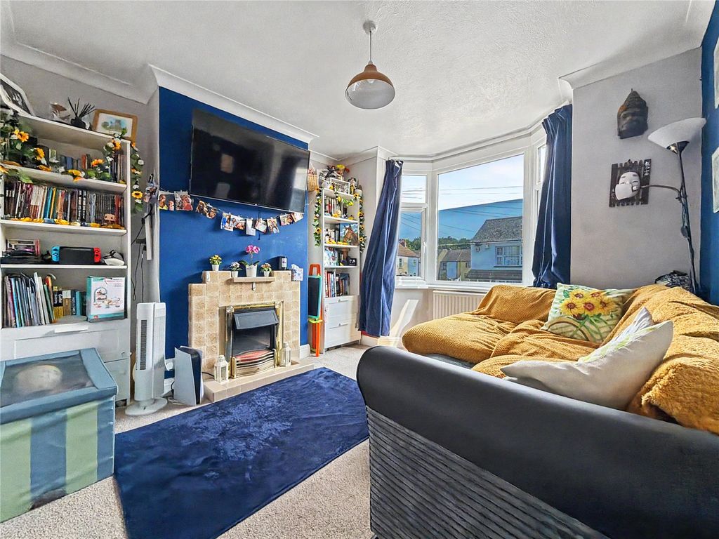 Property photo 3 of 11 Picture No. 05
