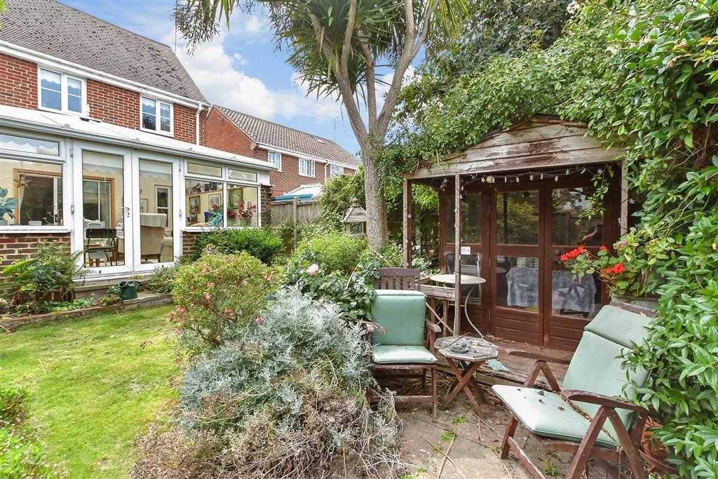 Property photo 3 of 19 Patio / Decking