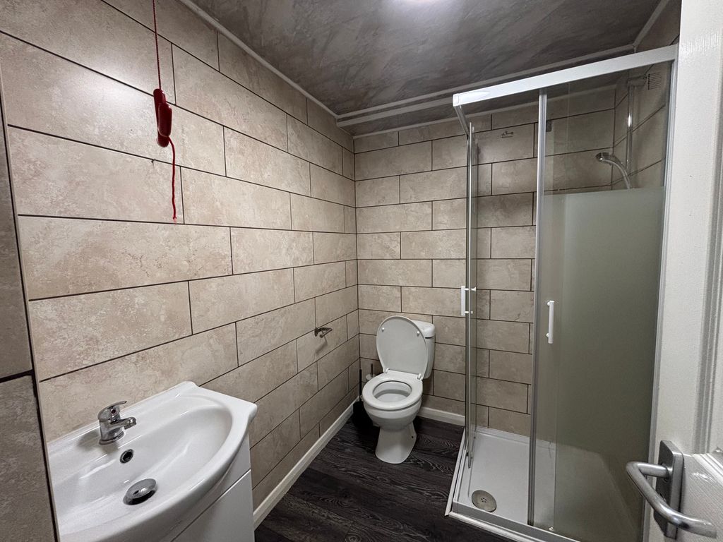 Property photo 3 of 5 Image