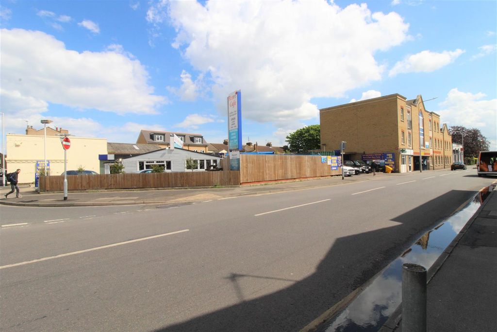 Property photo 2 of 15 Existing Business