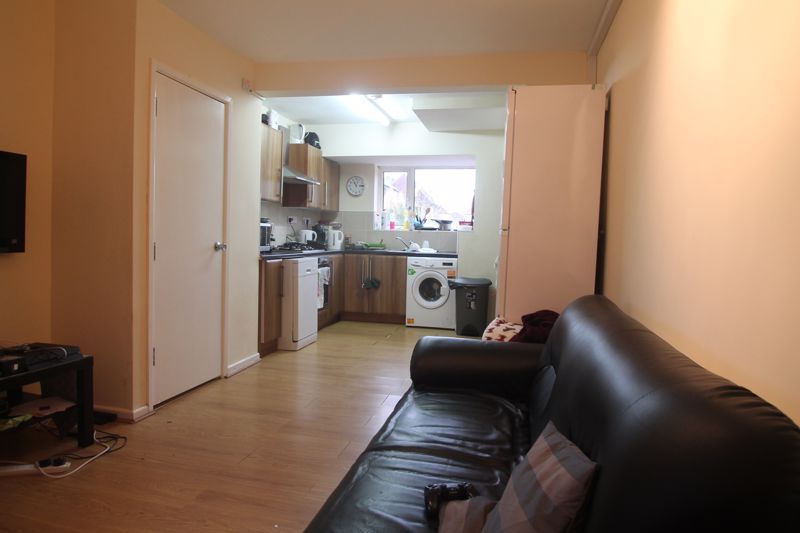 Property photo 1 of 11 Photo 1