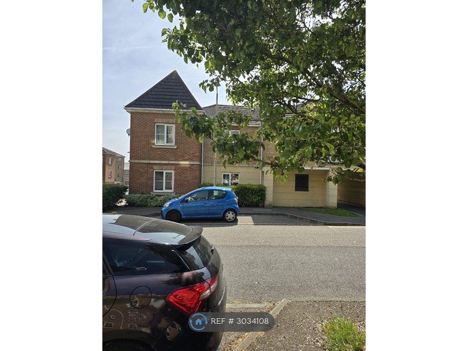 Property photo 2 of 9
