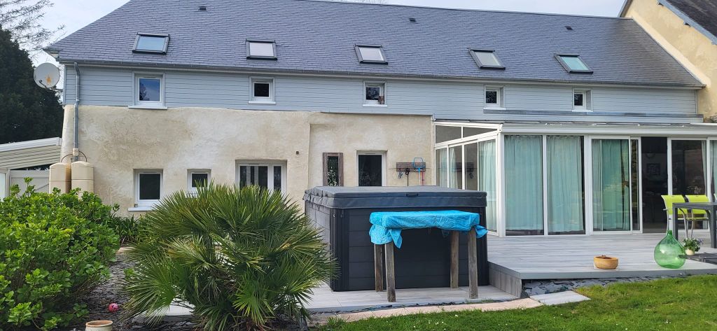 Property photo 3 of 28