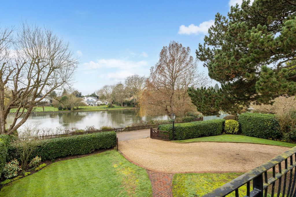 Additional image 13 of 6 bed detached house for saleRiver Road, Taplow, Maidenhead SL6