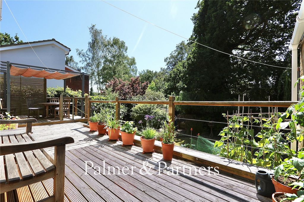 Property photo 3 of 33 Picture No. 07