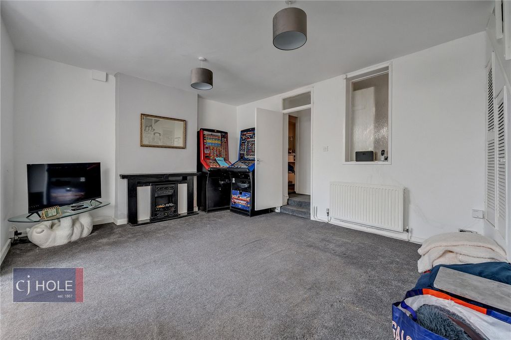 Property photo 1 of 9 Picture No. 21