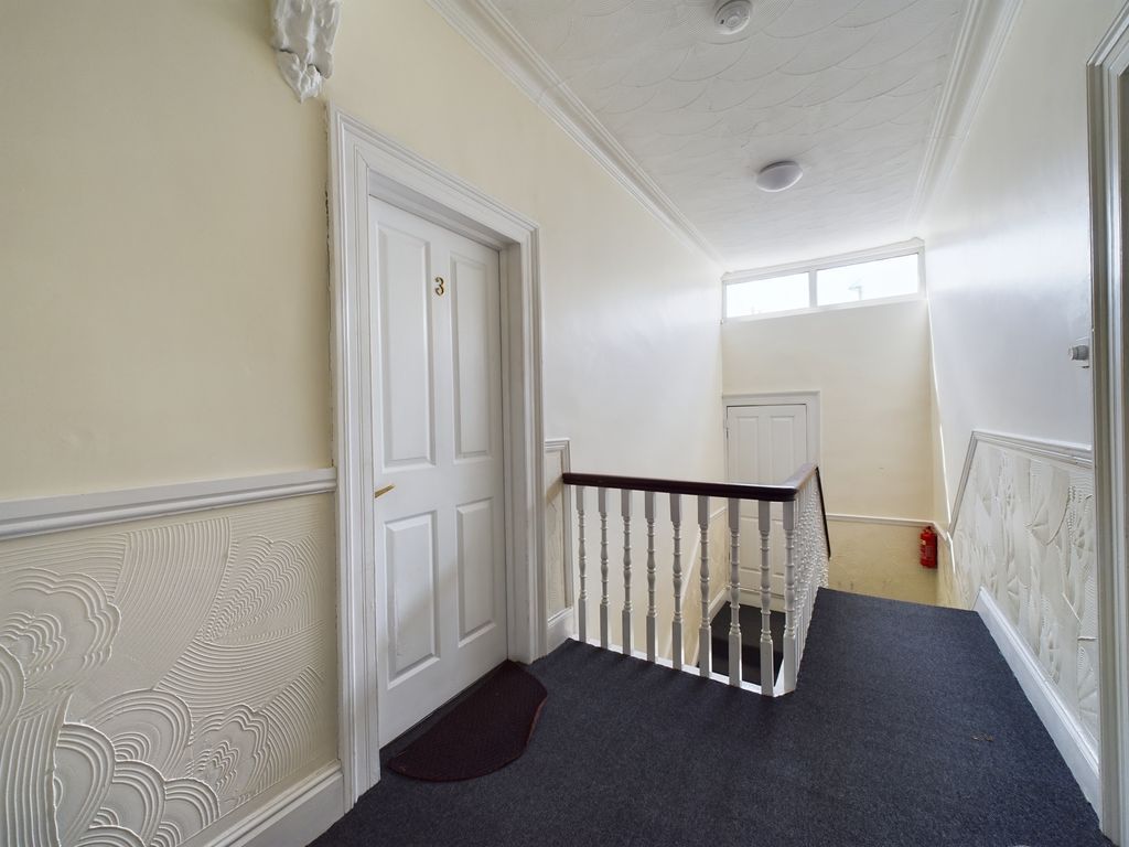 Property photo 3 of 9 Cam02089G0-Pr0253-Still007