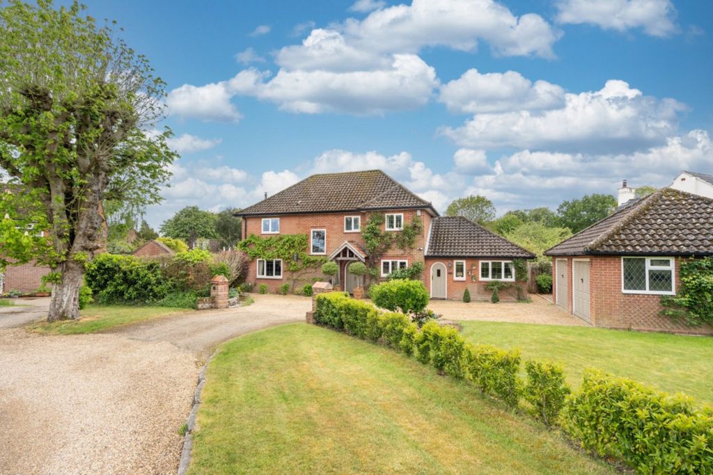 Property photo 1 of 31