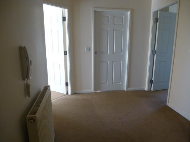 Property photo 2 of 9 Image