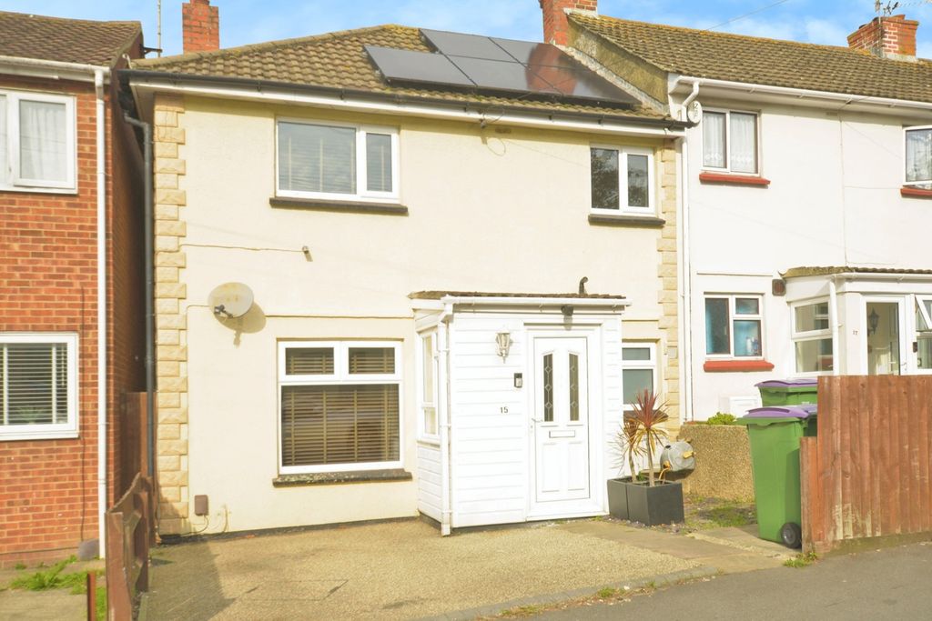 Property photo 1 of 17 Front