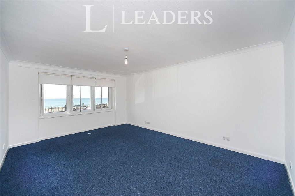 Property photo 3 of 12 Picture No. 07