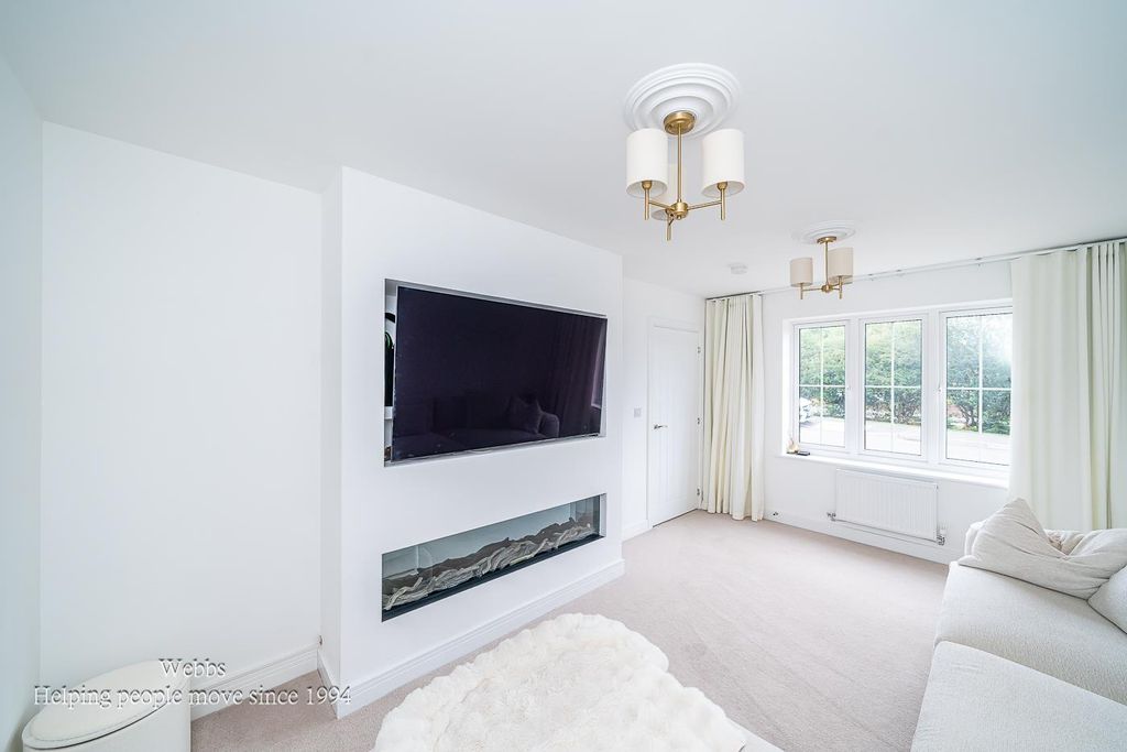 Property photo 3 of 50 Webbs-4.Jpg
