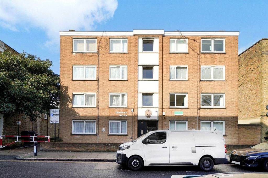 Property photo 3 of 13 Picture No. 02