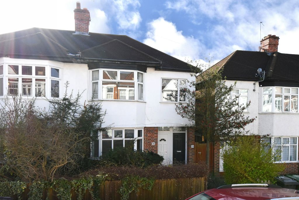 Property photo 1 of 8