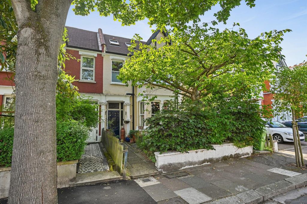 Property photo 1 of 15