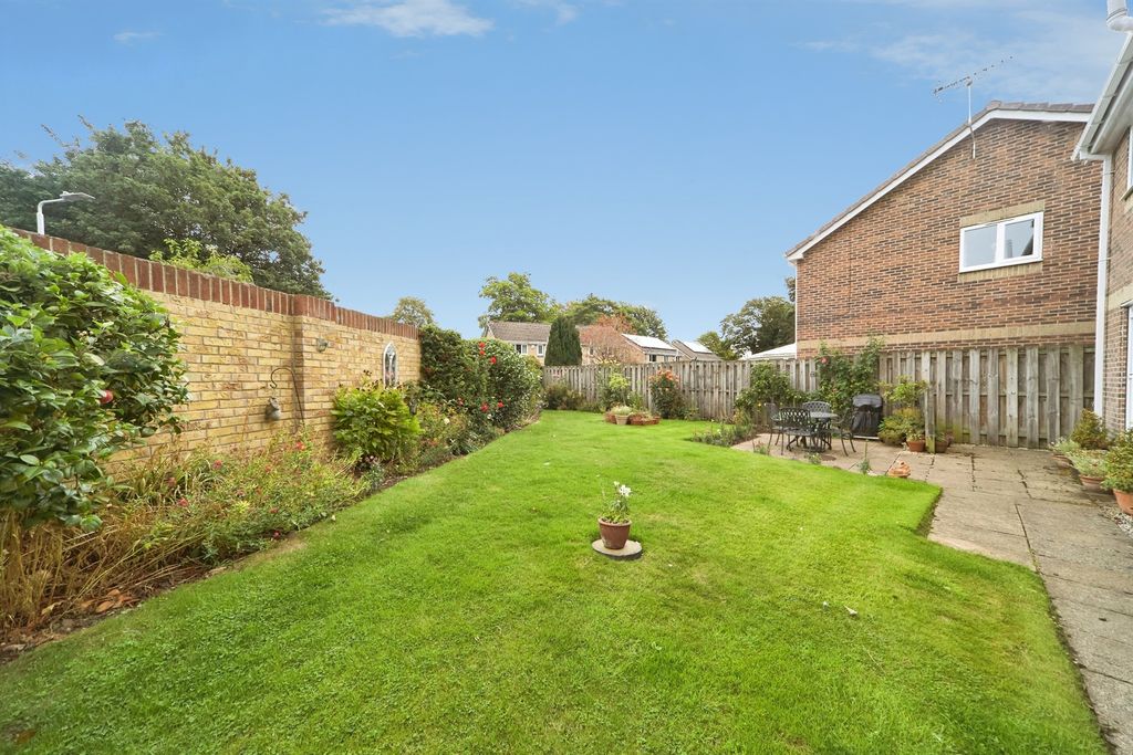 Property photo 3 of 20