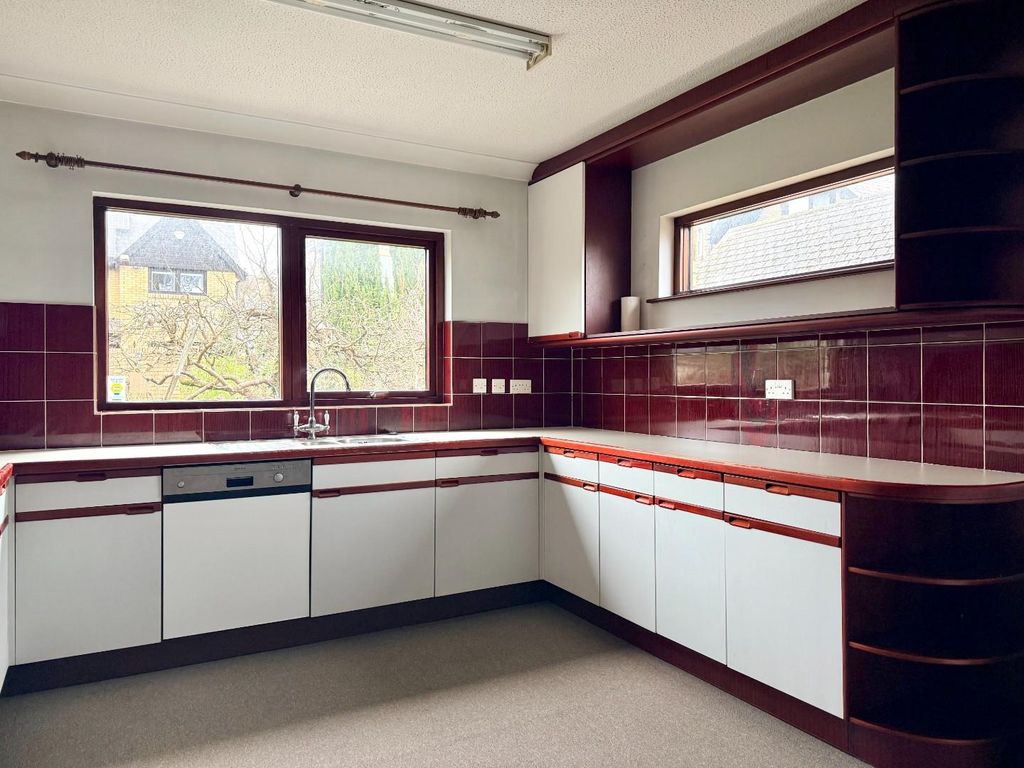 Property photo 3 of 29 Kitchen