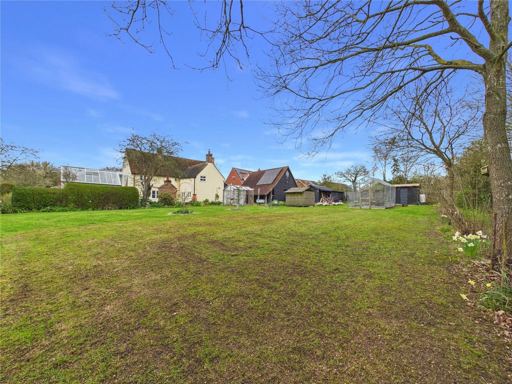 Property photo 3 of 35 Picture No. 16