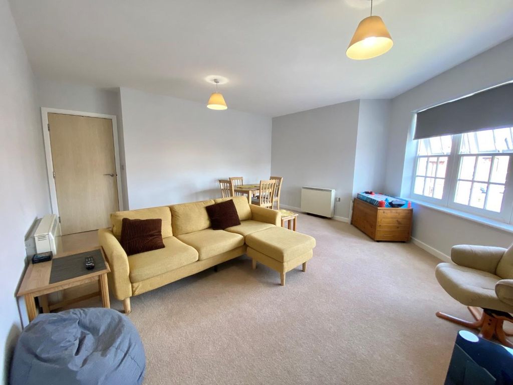 Property photo 2 of 14 9.Jpg