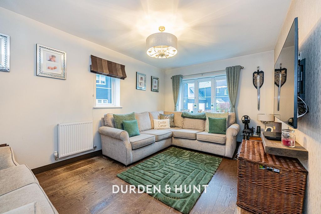 Property photo 2 of 23 Elm-25.Jpg