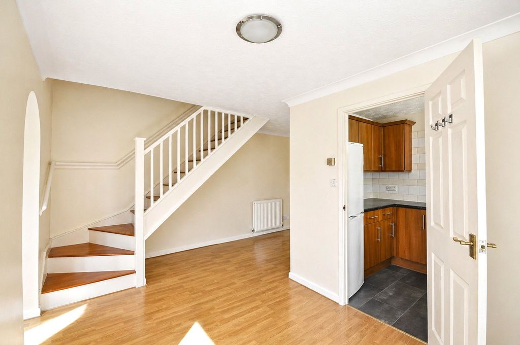 Property photo 2 of 13 Picture No. 25