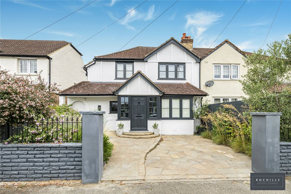 Property photo 2 of 31 Picture No. 05