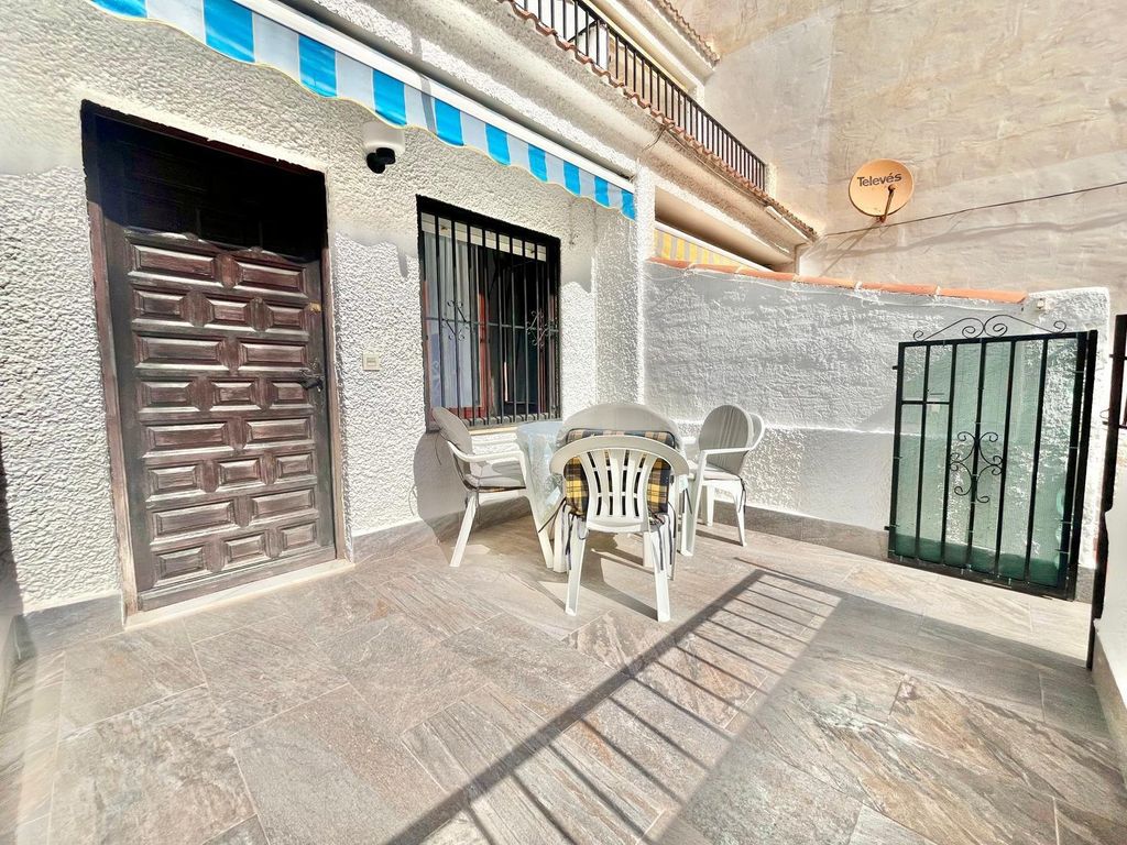 Property photo 2 of 31