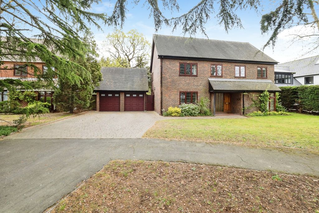 Property photo 1 of 29 Pbox-Img.Jpg