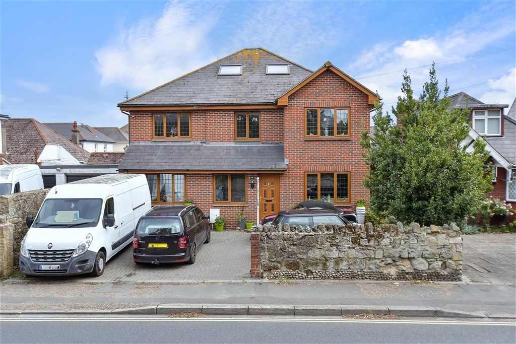 Property photo 1 of 19 External (Web)