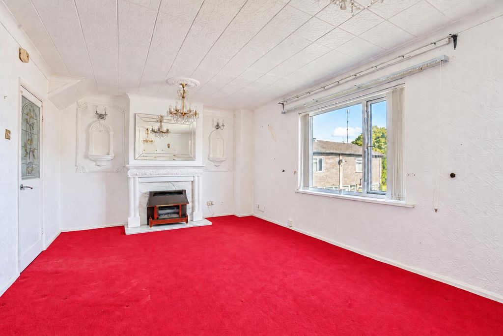 Property photo 3 of 13 Living Room