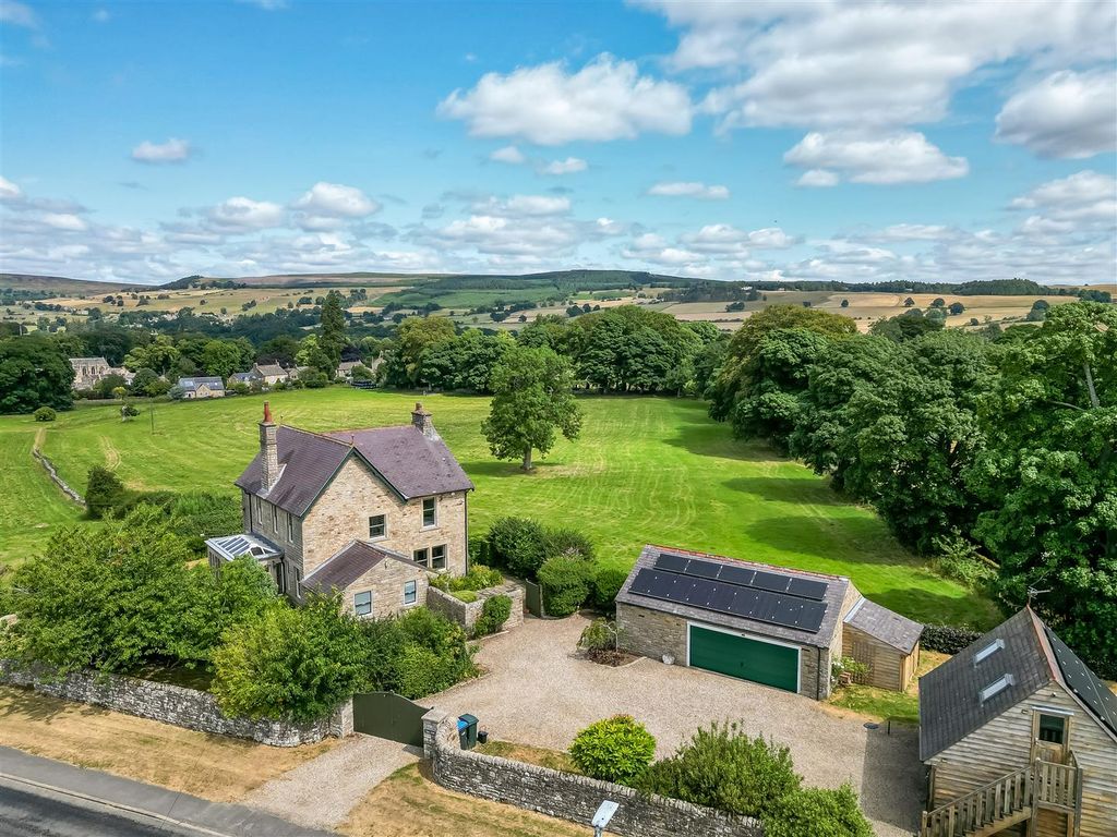 Property photo 2 of 24 Dji_0127.Jpg