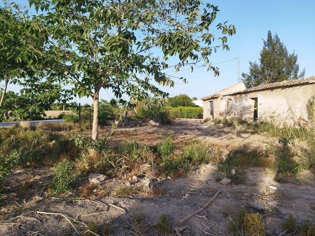 Property photo 1 of 4