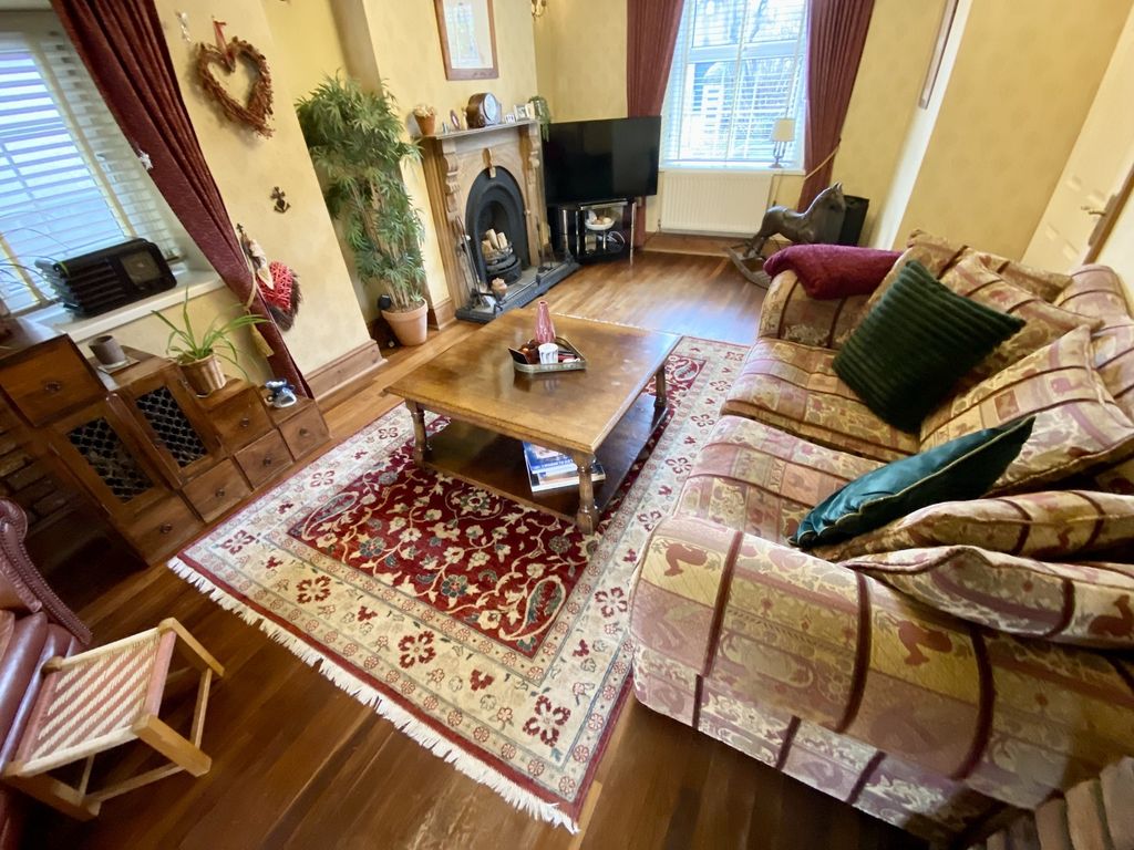 Property photo 2 of 26 Lounge-Dining Room