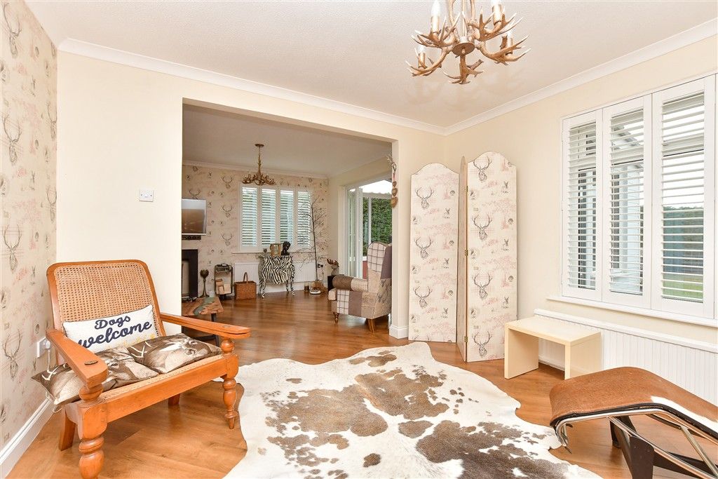 Property photo 3 of 17 Dining Area