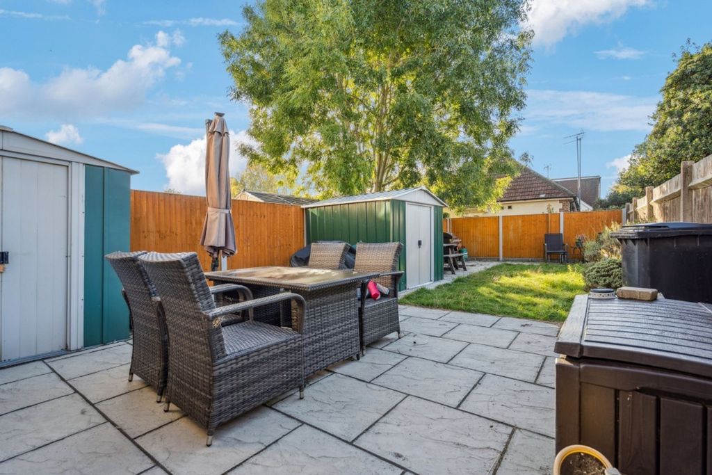 Property photo 2 of 14