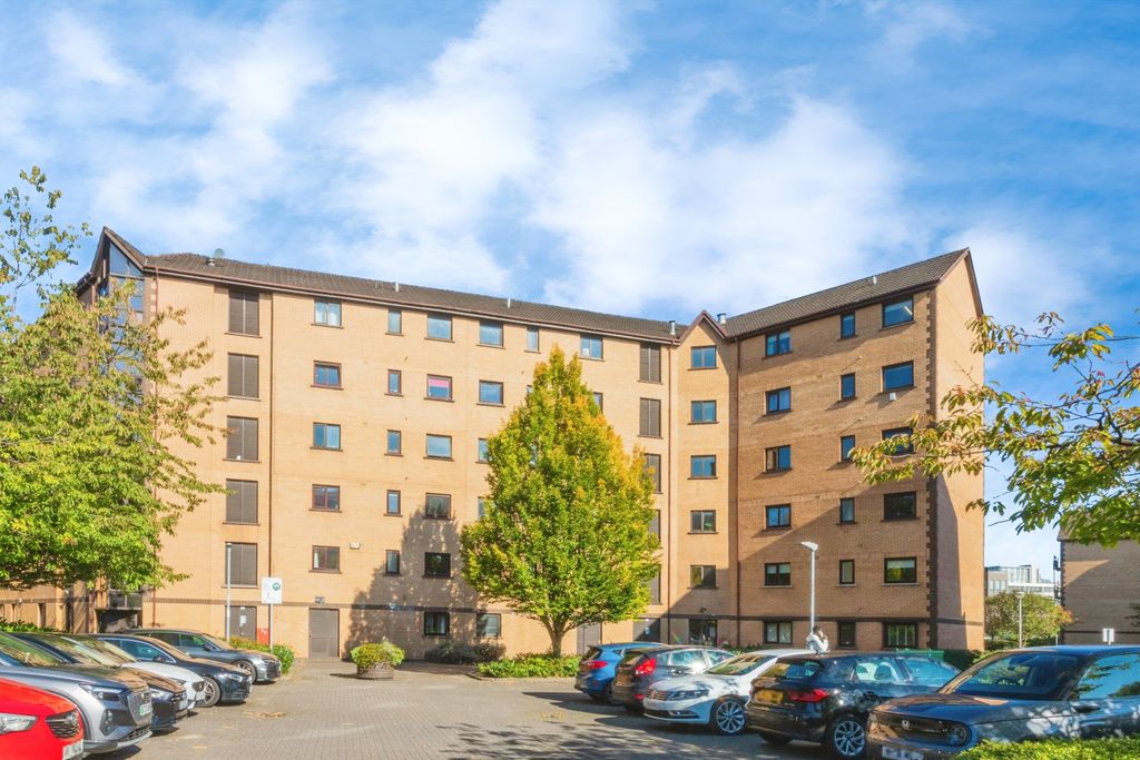 Property photo 2 of 15 Front