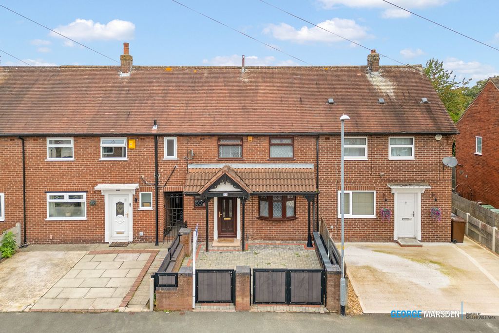 Property photo 1 of 40