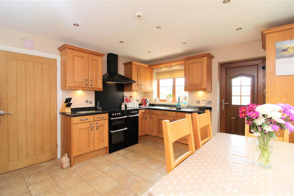 Additional image 5 of 3 bed semi-detached house to rentGrange Road, Penley, Wrexham LL13