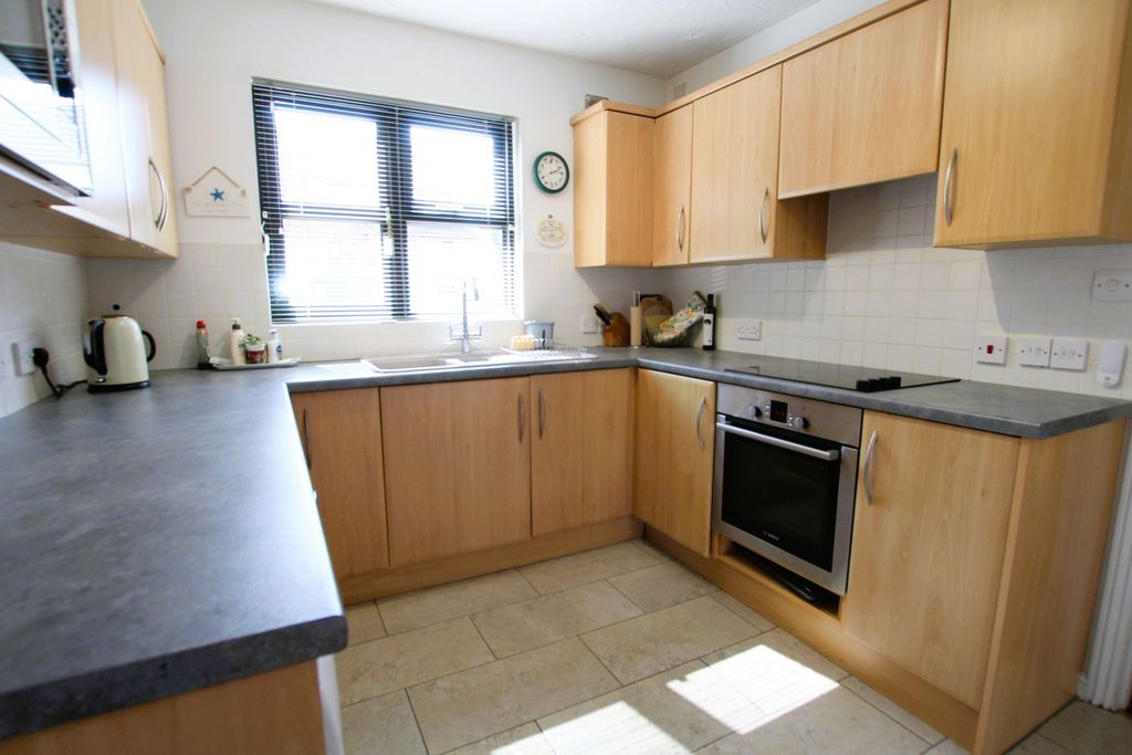 Property photo 3 of 22