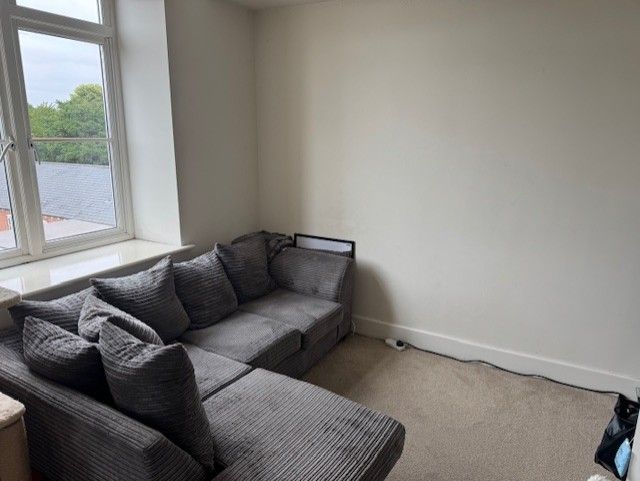 Property photo 2 of 4