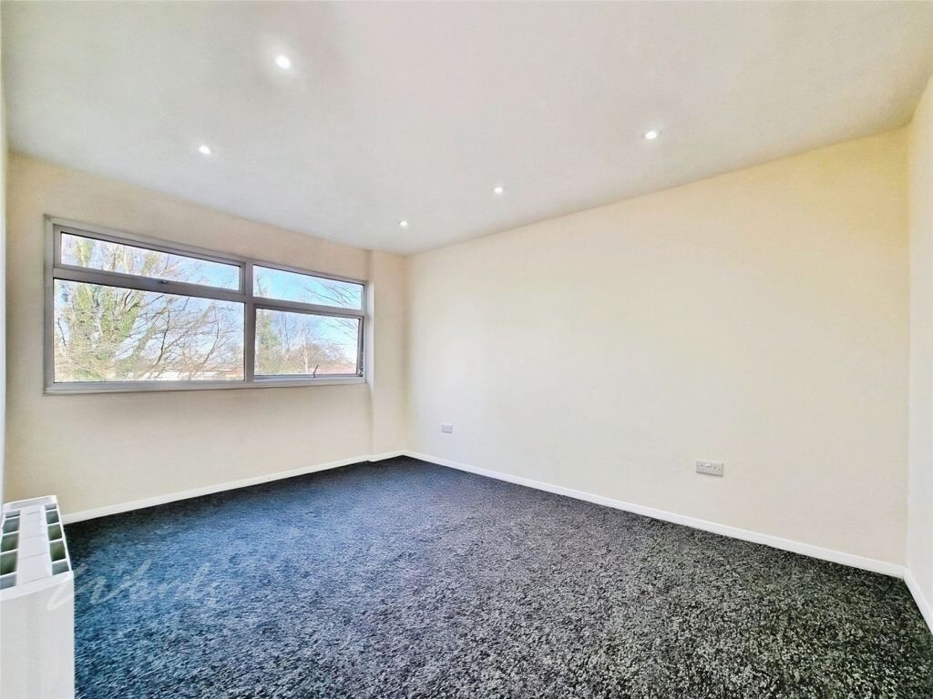 Property photo 3 of 6 Durling Bed 1