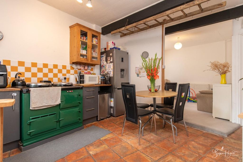 Property photo 3 of 19 Kitchen - Diner