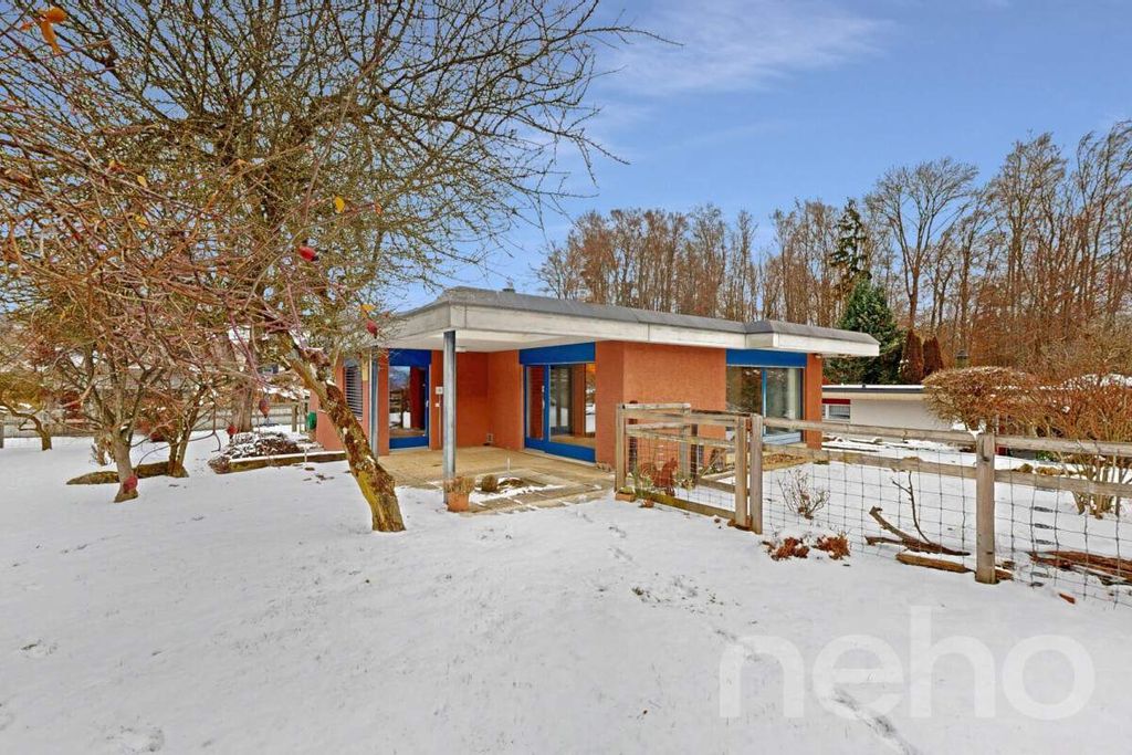 Property photo 1 of 12