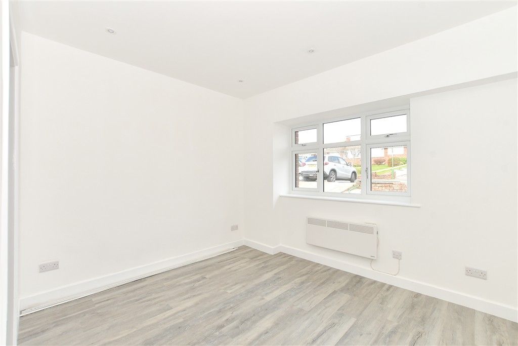 Property photo 3 of 7 Lounge/ Kitchen/Diner