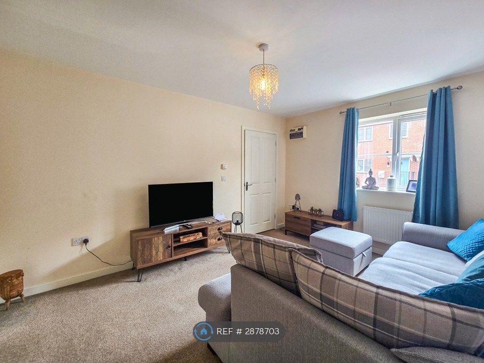 Property photo 3 of 17